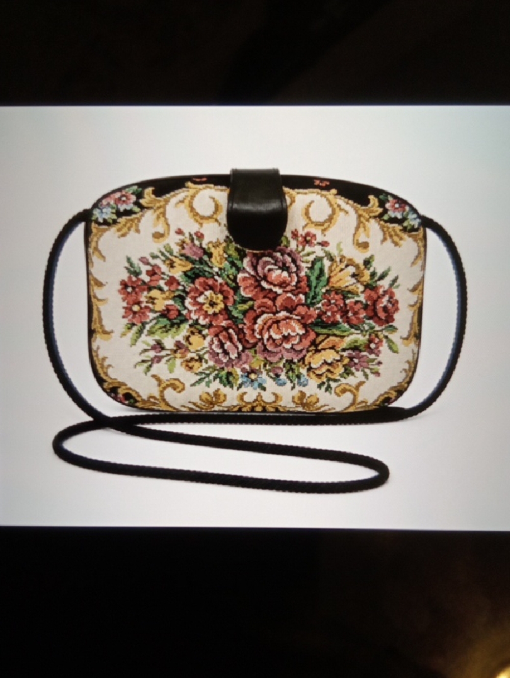 Regal Small Structured Crossbody Clutch Tapestry Vintage 90s Womens